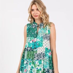 UMGEE Emerald Green floral paisley tassel tie ruffle hym dress